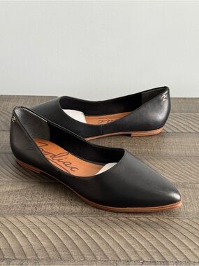 Zodiac Women's Hill Pointed Toe Flats Black Leather Size 7